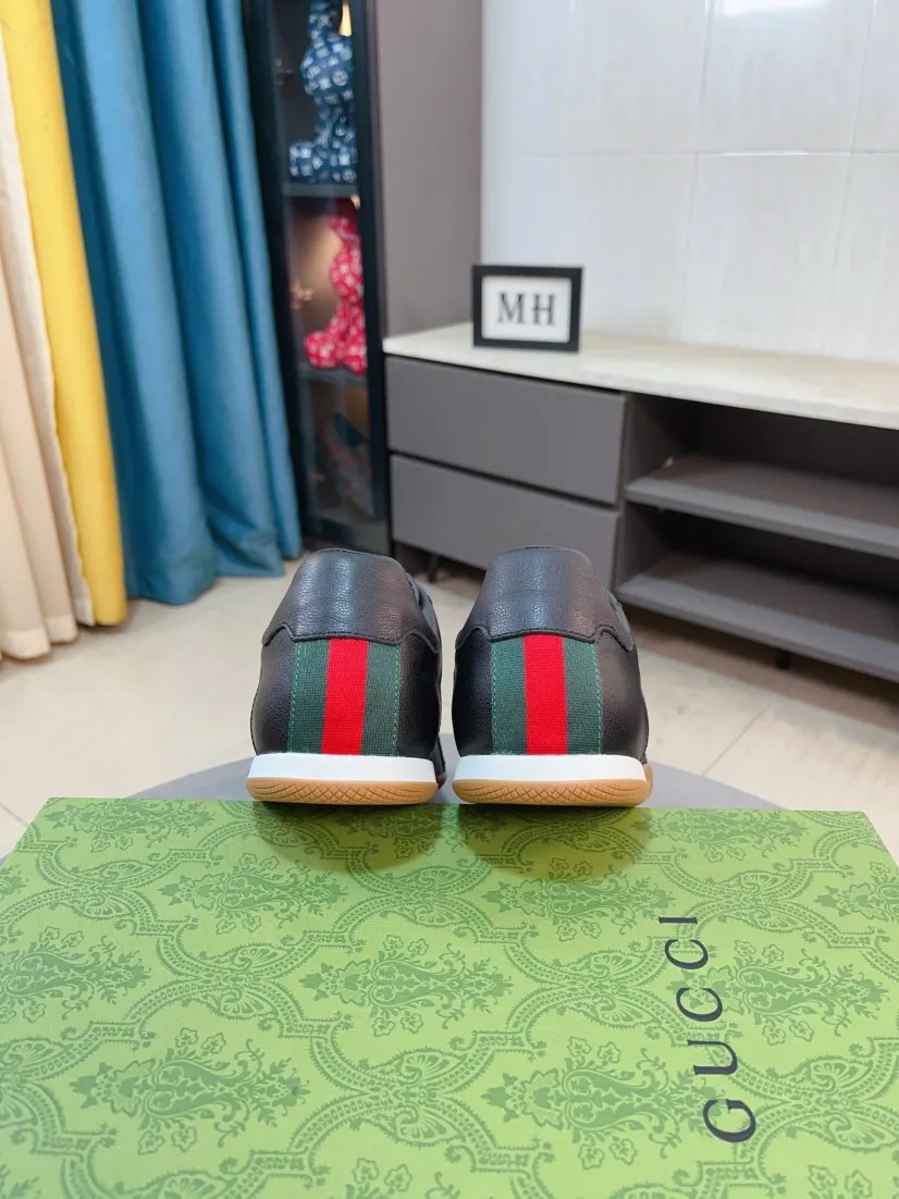 Men's shoes 💰458🌹🌹[GUCCI] Gucci's new lace-up casual men's shoes are on the market first, and the materials and workmanship are superior to all versions on the market. The highest quality shipped first-layer cowhide with imported original perforated materials➕Genuine leather lining, privately molded soft outsole, high foot comfort, imported special materials highlight the brand's unique charm, high-end customization 38-44